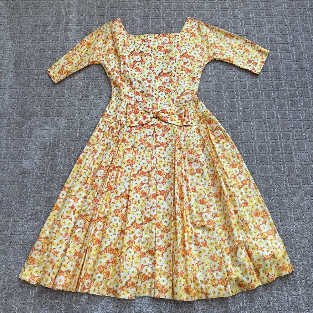 VTG Spring Floral Party Dress Bow Women's 15 / 6 Yellow 1950s 60s Cottage Retro